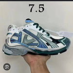 Balanciaga Runner