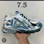 Balanciaga Runner