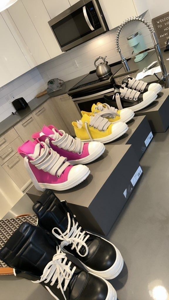 Sneakers