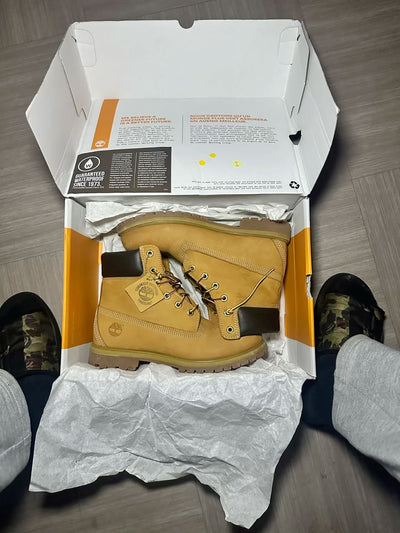 Unboxing by RNA foreigner