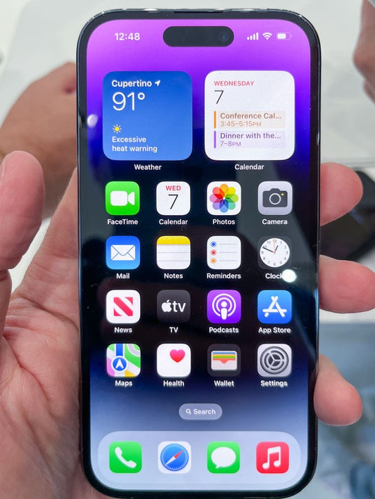 iPhone 16