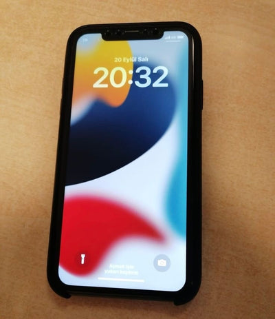 iPhone 13