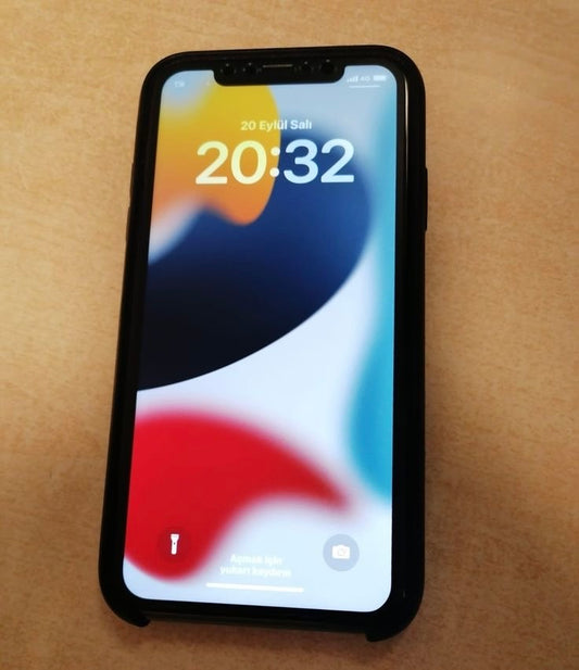 iPhone 13